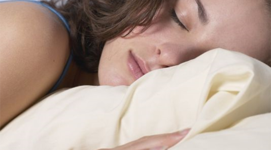 27 Easy ways to sleep better tonight